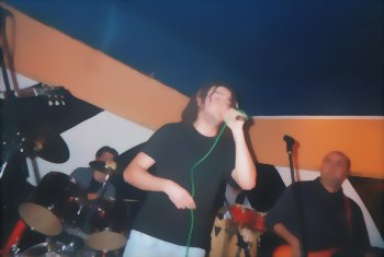 Raster live at Feedback, Novembre 2001