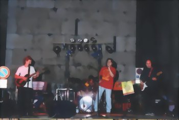 Raster live at Spoletolives, Giugno 2001